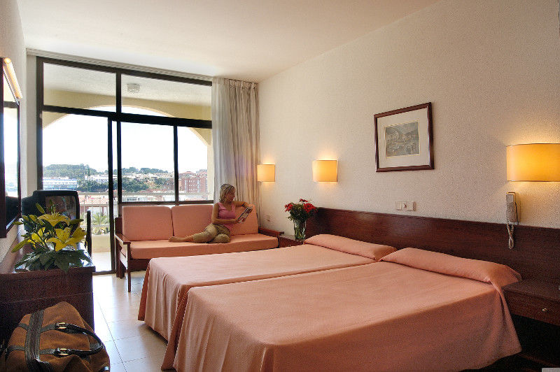 Hotel Evenia Olympic Garden Lloret de Mar Pokoj fotografie